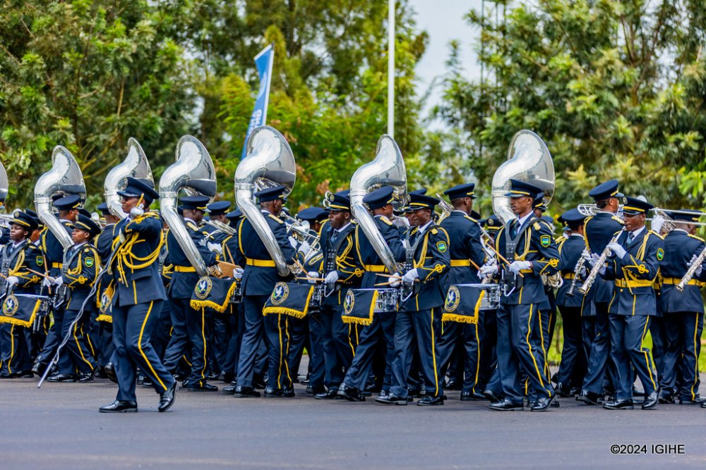 The police band performed at the ceremony.