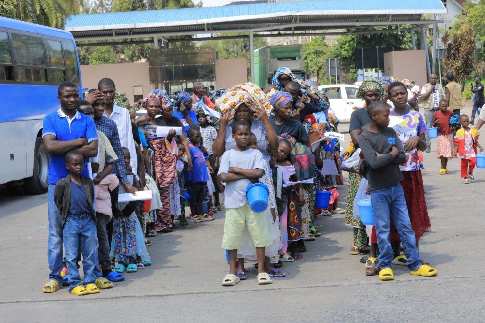 The returnees crossed through La Corniche main border post, which links Rwanda with the DRC.
