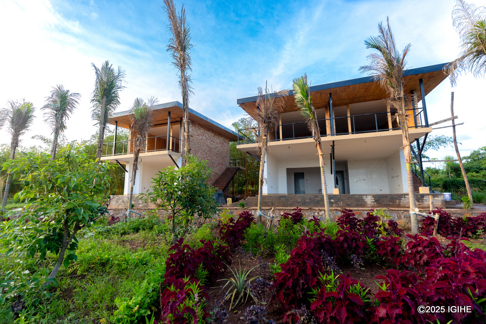 One year ago, when the family moved in, there was only a house. Now, over 10 guest rooms are rising, along with the restaurant and wellness centre.