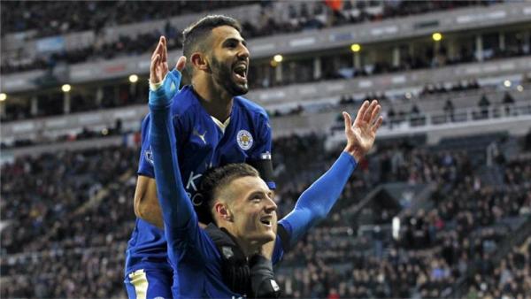 Leicester winger Riyad Mahrez won the PFA player of the year trophy last week