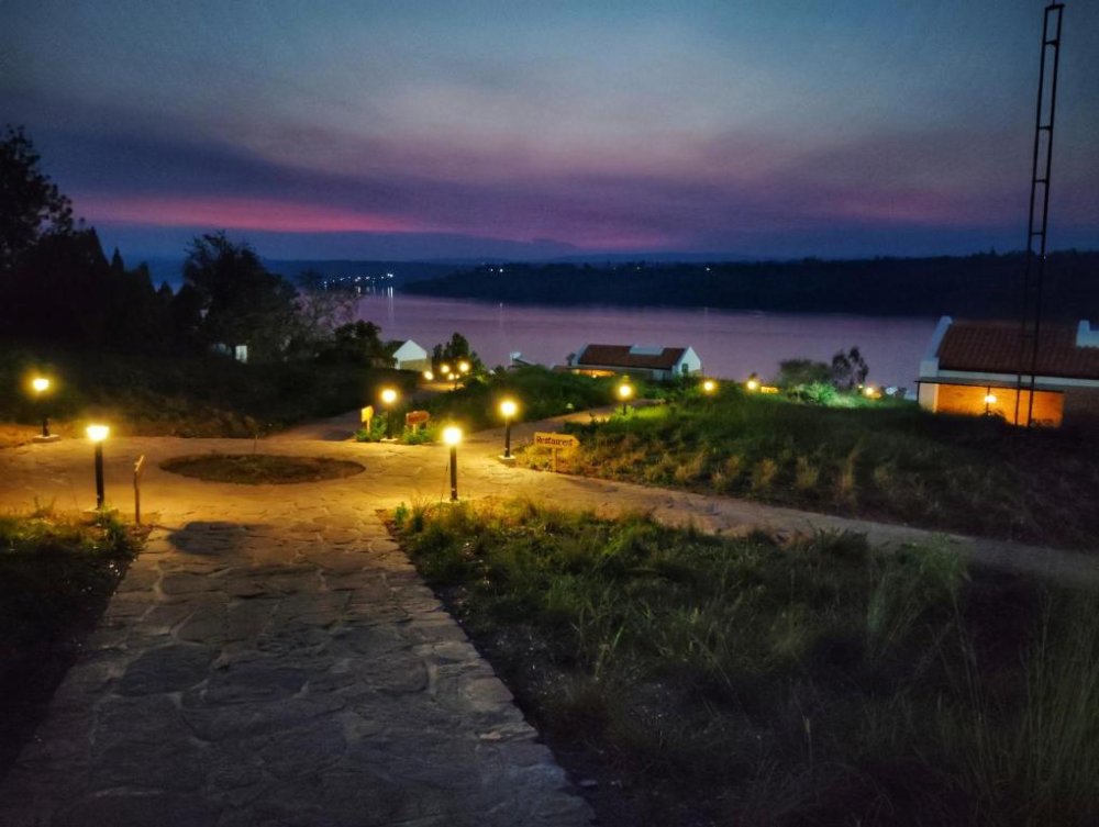 At night, the hotel takes on a stunning appearance.