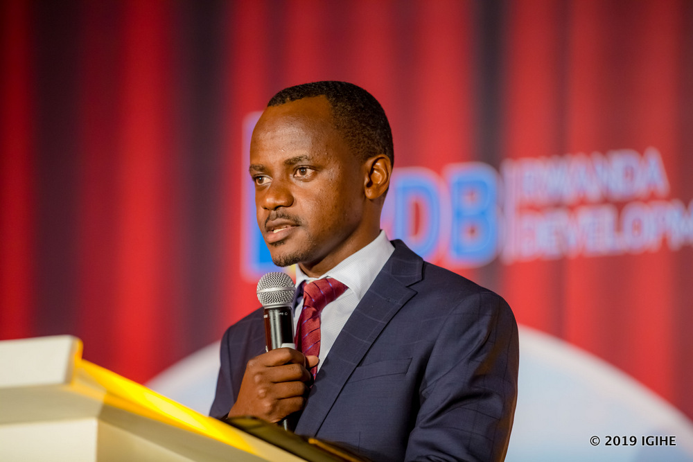 Zephanie Niyonkuru, the RDB Deputy CEO and Chief Operating Officer said that the grading and classification of hotels helps to inform customers on how to recognize quality