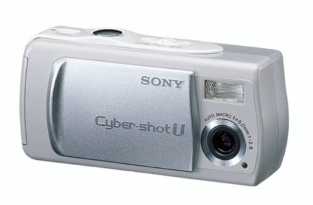 Sony Cybershot DSCU10, 2002 | the turn of the century brought with it the growing trend of small, pocket-sized digital cameras