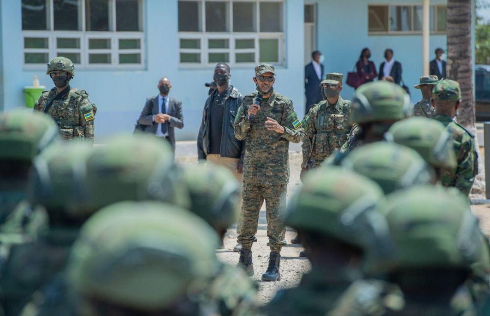 President Kagame has commended the hard work and professionalism of Rwandan Defence and Security Forces. 