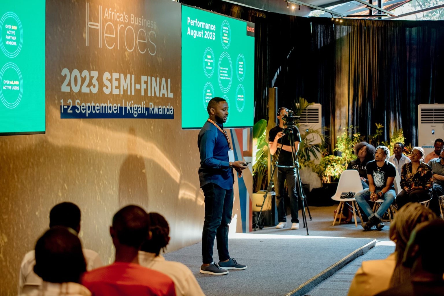 Munyabugingo pitching his project to judges during semi-finals in Kigali.  