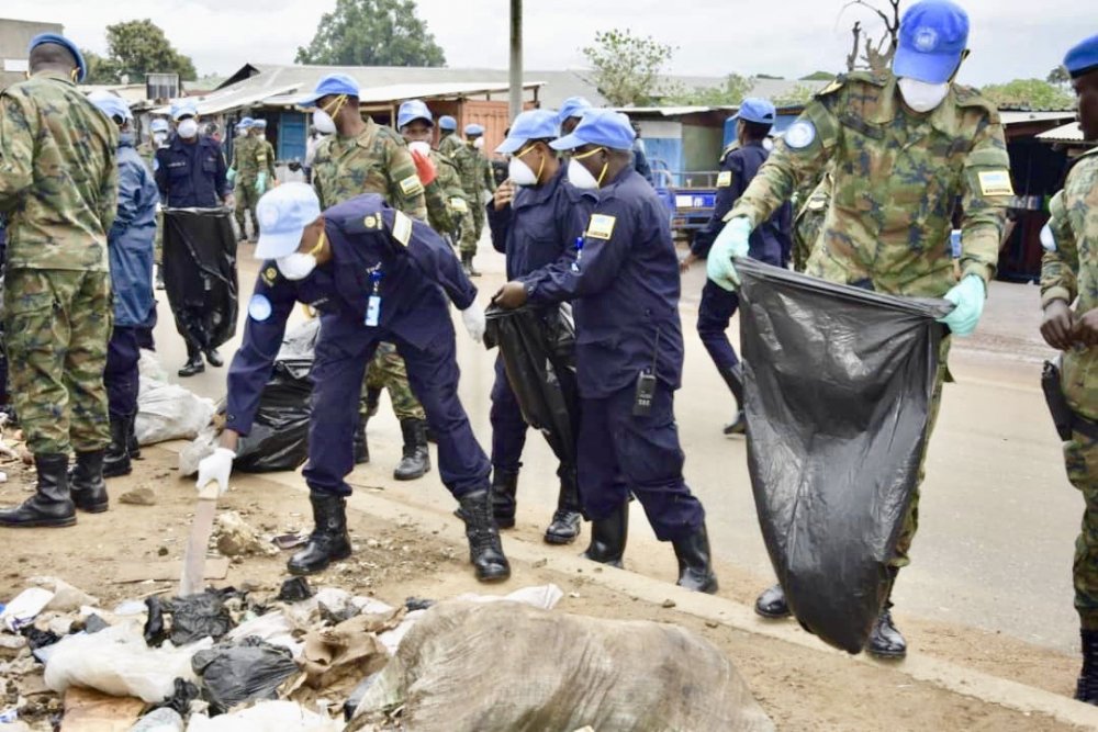 The exercise involved collecting littered wastes on streets and trenches for proper disposal and slashing bushes.