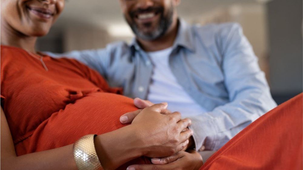 Giving birth to twins is riskier for the mother and the babies.  Photo Getty Images