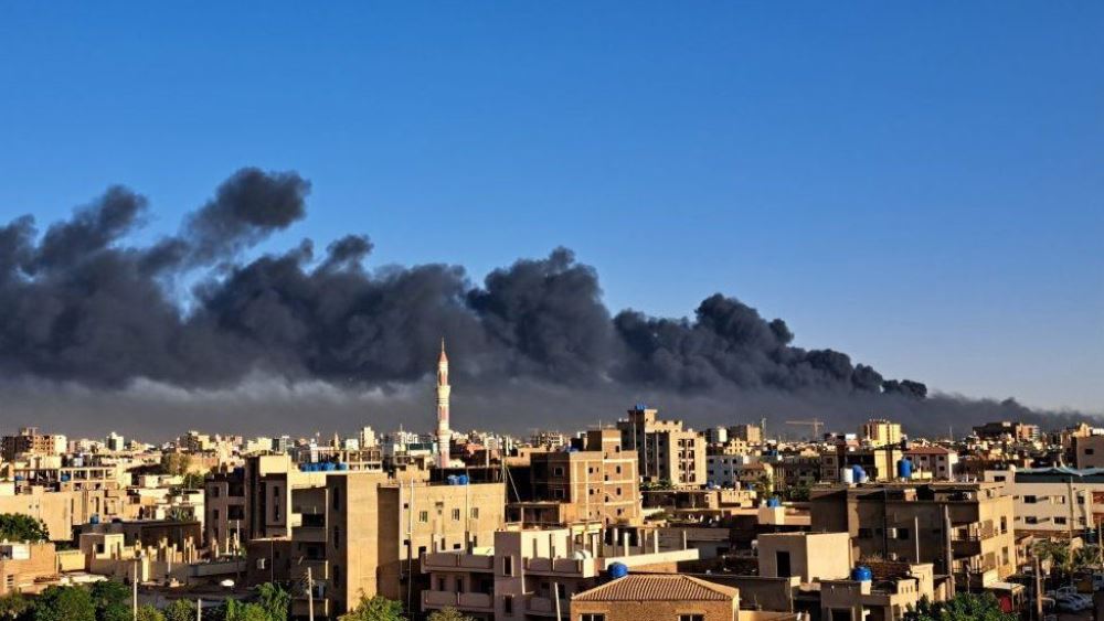 Smoke billows over the Sudanese capital Khartoum. Photo Getty Images 