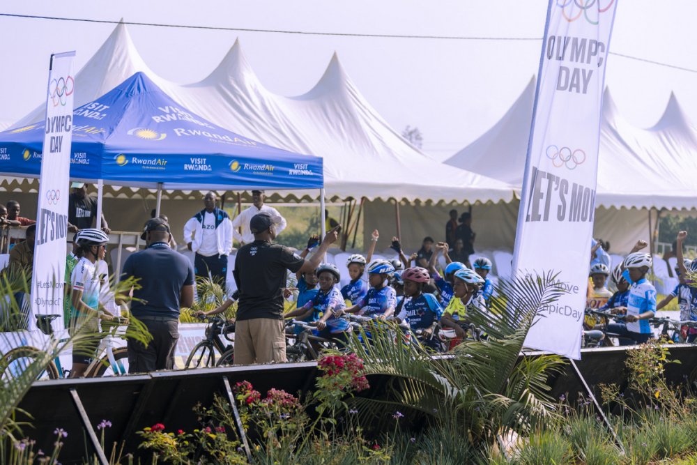 This year’s global theme for Olympic Day was "Let’s Move," which aims to inspire people to engage in sports and develop a passion for physical activity.
