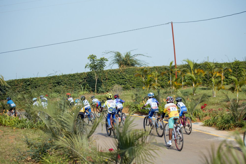 The event was combined with the “Rwanda Youth Racing Cup” cycling competition, where 154 young cyclists, aged between 11 and 19, participated in the sixth edition of the race. 
