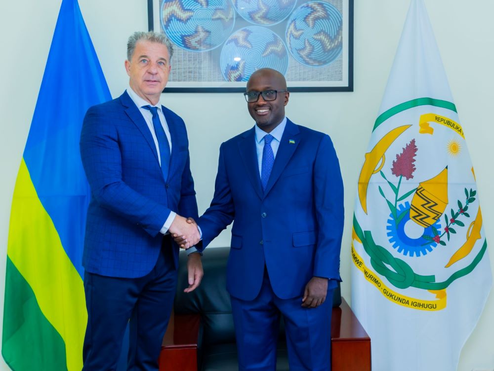 The Chief Prosecutor of the International Residual Mechanism for Criminal Tribunals (IRMCT), Serge Brammertz met with Rwandan officials including the Minister of Foreign Affairs, Amb. Olivier J.P. Nduhungirehe. 