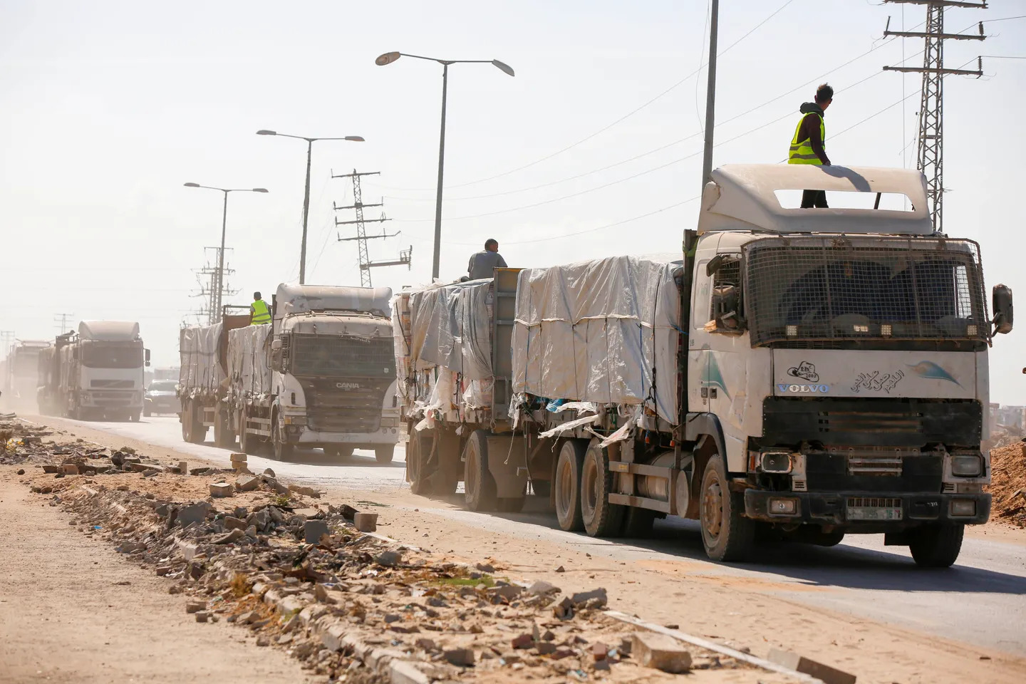 Hamas on Sunday rejected U.S. accusations that its members looted humanitarian aid bound for the Gaza Strip, calling the claims false and politically motivated.