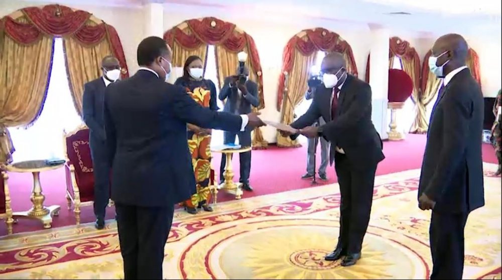 Ambassador Théoneste Mutsindashyaka presented credentials to represent Rwanda in Congo-Brazzaville on Thursday 8th July 2021.