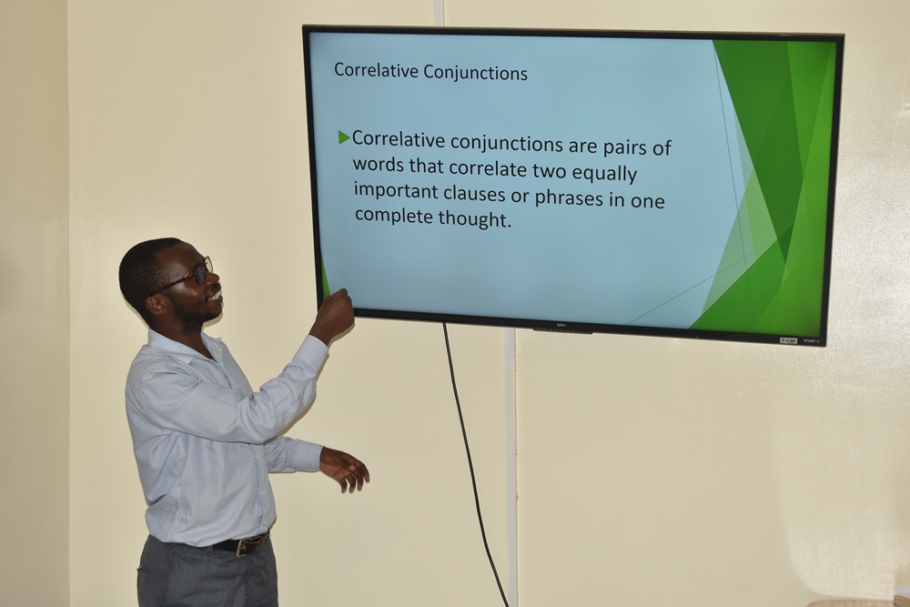 Jean de Dieu during a class session with students.