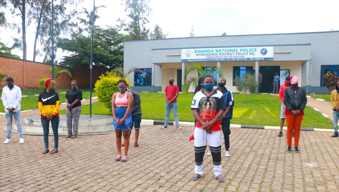 16 violators were arrested on Sunday, January 24, in two separate house parties in Mumena, Nyamirambo Sector in Nyarugenge District.