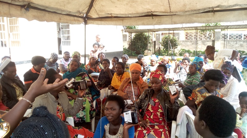 Women in Rusizi district practicing informal cross border trade between Rwanda and DRC 
