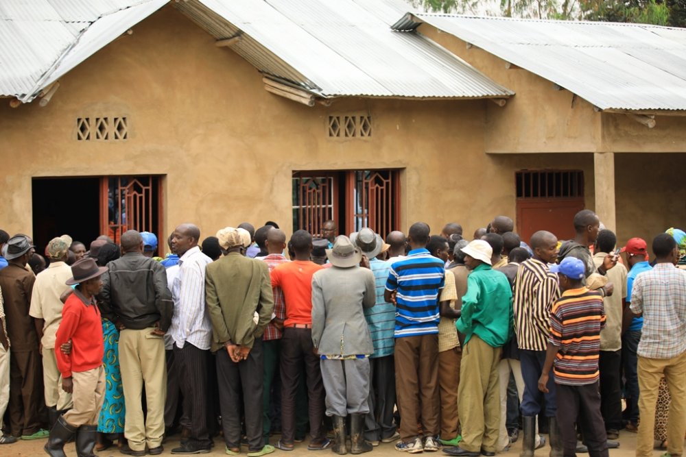 Coffee Business Center (CBC)is an agro-processing company specializing in coffee export met with coffee farmers from Muyongwe sector, Gakenke district 