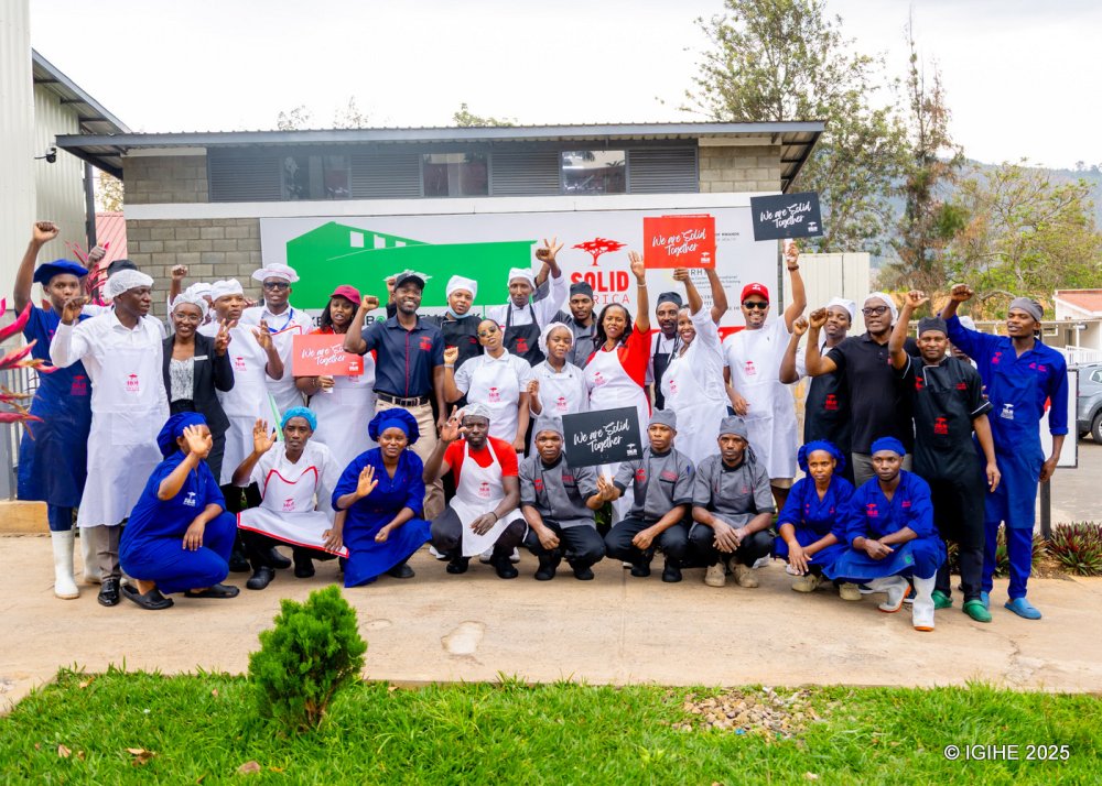 The Solid'Africa team is excited about the campaign aimed at feeding more patients.