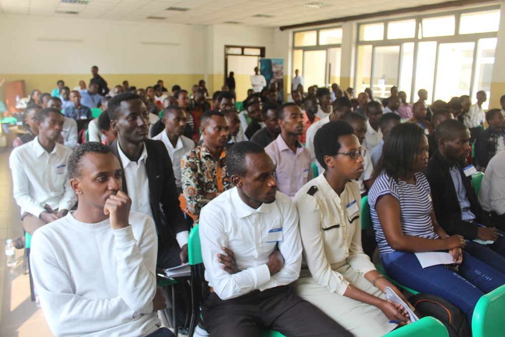 University of Rwanda students tipped on business creation