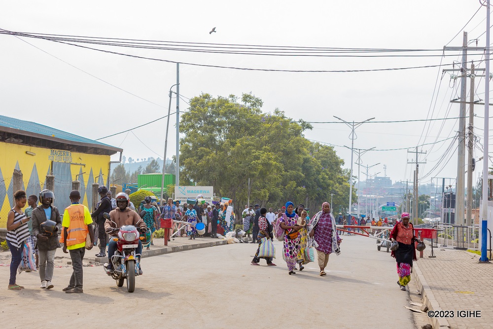 Rubavu District has observed a significant decrease in the number of individuals crossing the border due to the repercussions of the COVID-19 pandemic and the ongoing conflict in Eastern Democratic Republic of Congo (DRC). 