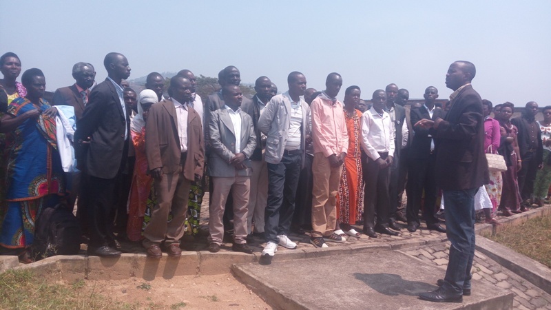 Mututu residents visiting Murambi memorial