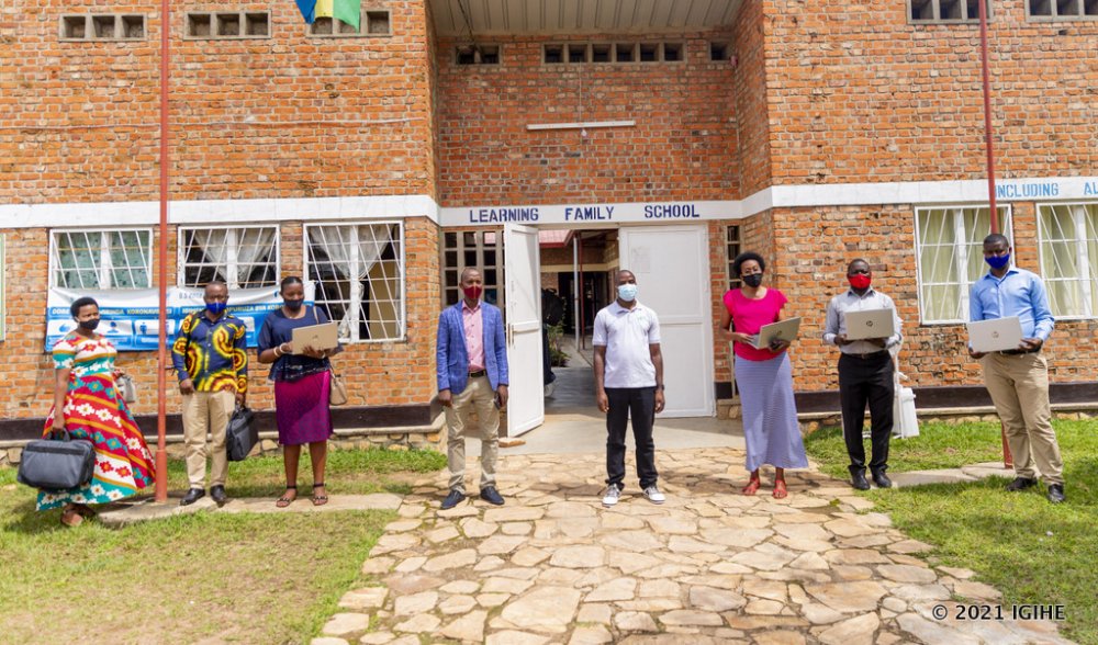 Representatives from beneficiary schools in a group photo.