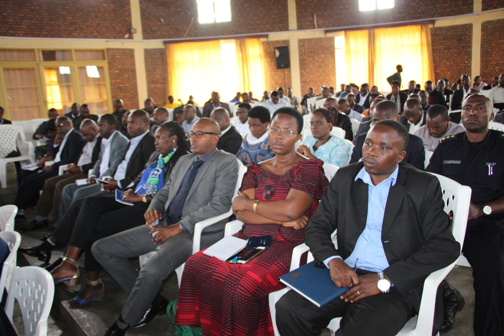 Northern Province leaders in a meeting discussing issues in relation to upcoming presidential elections yesterday 
