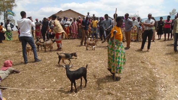 Beneficiaries of goats donated by AERG 
