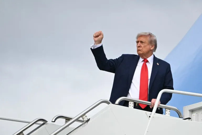 U.S. President Donald Trump said on Sunday that Ukrainian President Volodymyr Zelensky could swiftly end the conflict with Russia by abandoning efforts to reclaim Crimea and forgoing NATO membership.