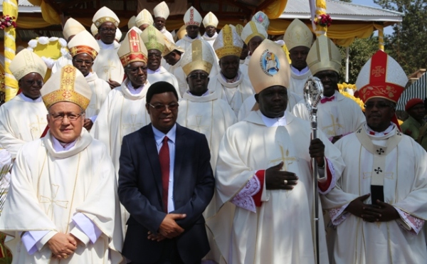 PRIME Minister Kassim Majaliwa in a group photo with Catholic Bishops at a ceremony to install the new Bishop of Geita in the Archdiocese of Mwanza, Flavian Kassala (second right), on Sunday. PRIME Minister Kassim Majaliwa in a group photo with Catholic Bishops at a ceremony to install the new Bishop of Geita in the Archdiocese of Mwanza, Flavian Kassala (second right), on Sunday.