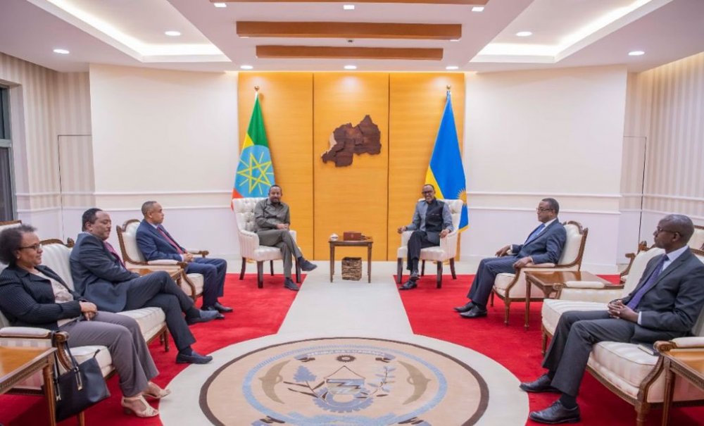 President Paul Kagame hosting Ethiopian Prime Minister and accompanying delegation.