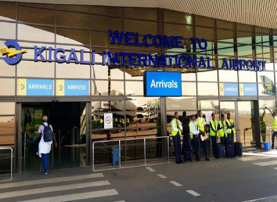 The Government of Rwanda has permitted flights to and from Southern Africa to resume and imposed mandatory vaccination against COVID-19 for arriving passengers.