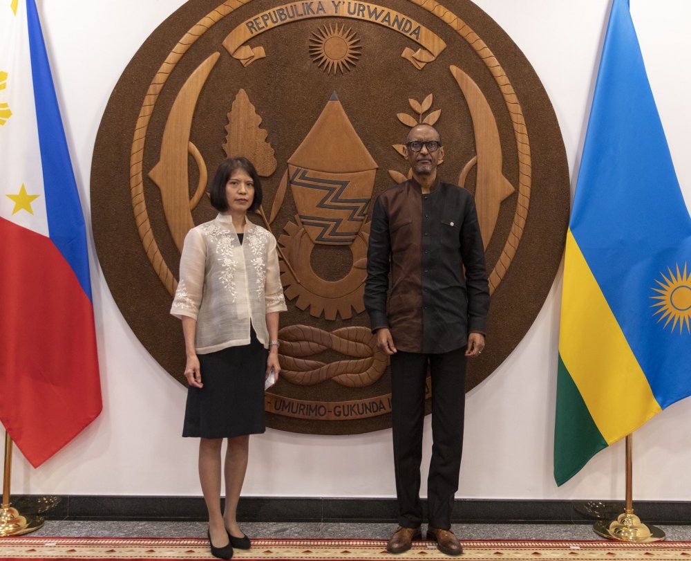 President Kagame has received Amb. Marie Charlotte Tang of Philippines to Rwanda. 