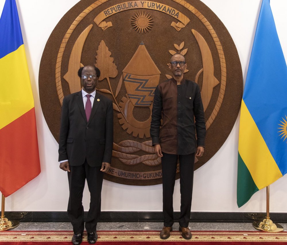 Amb. Sommel Yabao Mbaidickoye of Tchad has residence in Congo Brazzaville.