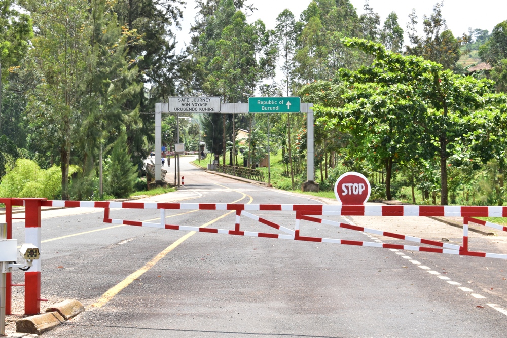 There is no traffic flow at the border with Burundi.  