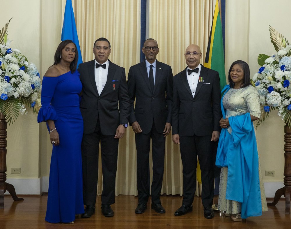 President Kagame was warmly welcomed in Jamaica. 