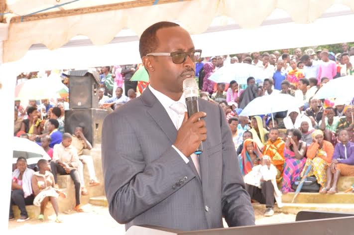 The governor of Southern Province, Alphonse Munyentwali
