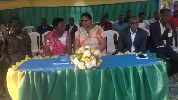 The deputy CEO of the Rwanda Governance Board (RGB), Fatuma Ndangiza in the middle (Putting on glasses)