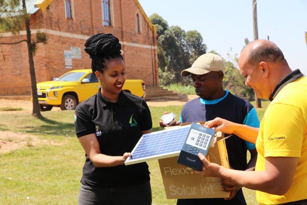 MTN Rwanda has joined BRD's Cana Challenge campaign by donating Ten Million Rwandan Francs.
