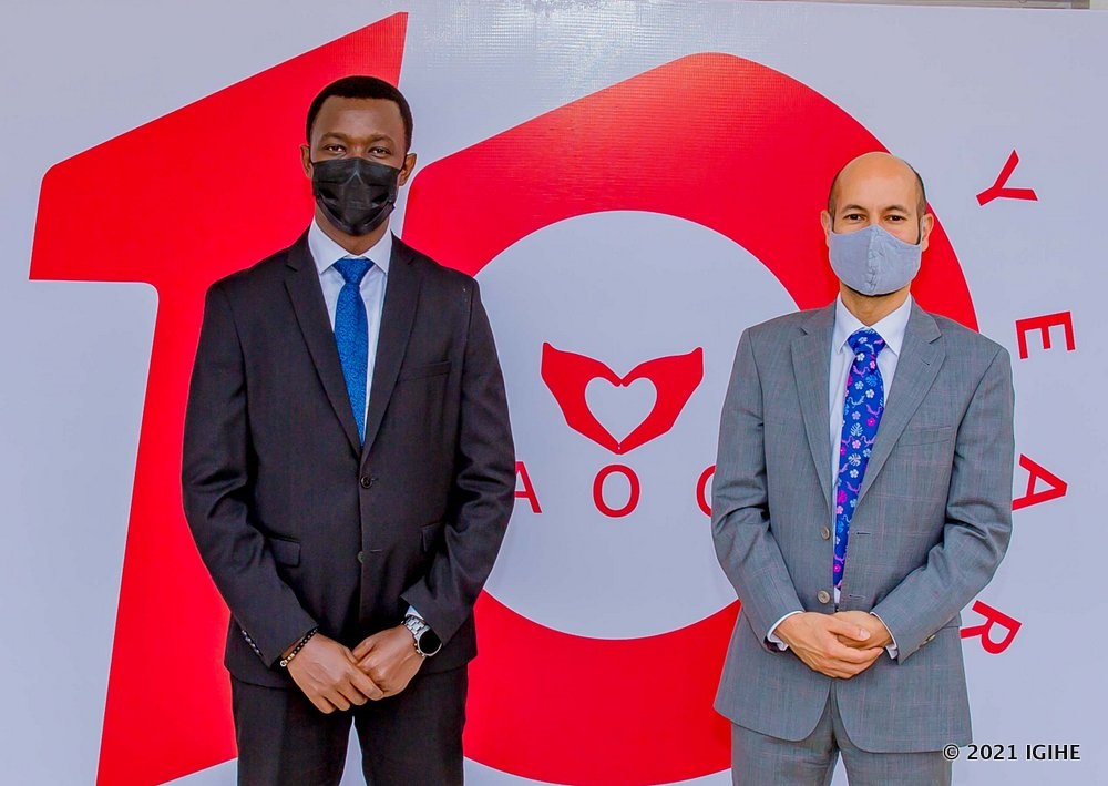 The CEO of AOG Rwanda, Jean d’Amour Mutoni with British High Commissioner during the visit.  