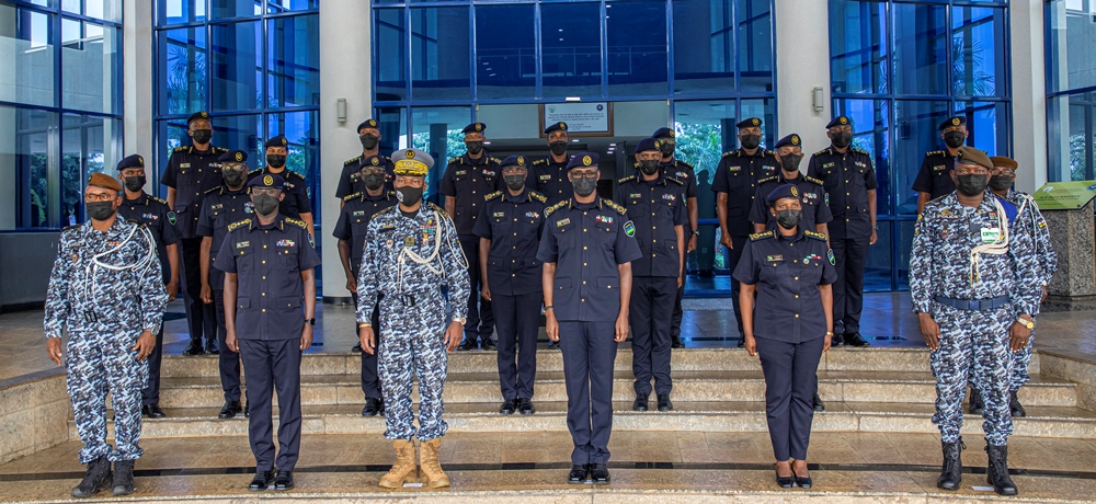 RNP officers and CAR delegation in a group photo. 