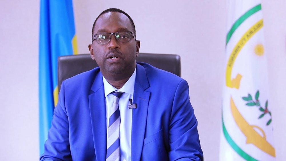 The Minister of Health, Dr. Daniel Ngamije has reminded Rwandans to avoid unnecessary travels to Uganda due to Ebola virus which has been confirmed in different parts of the country.