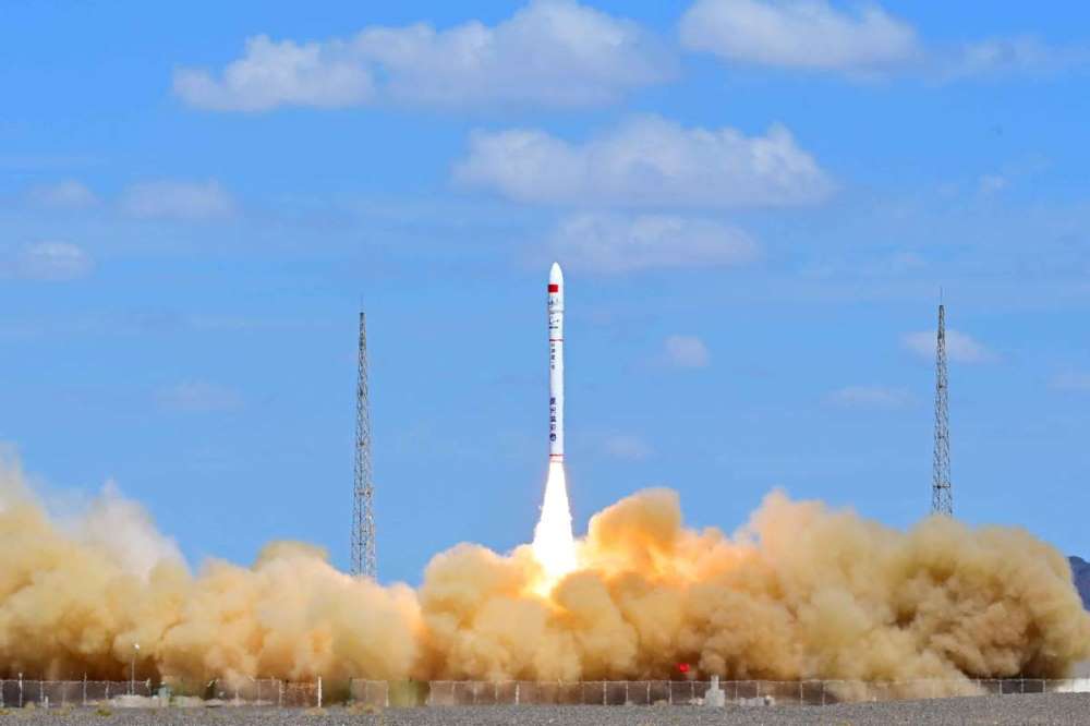 CERES-1 Y3 carrier rocket blasts off from the Jiuquan Satellite Launch Center on Aug 9, 2022. (Photo by Wang Jiangbo/for chinadaily.com.cn)