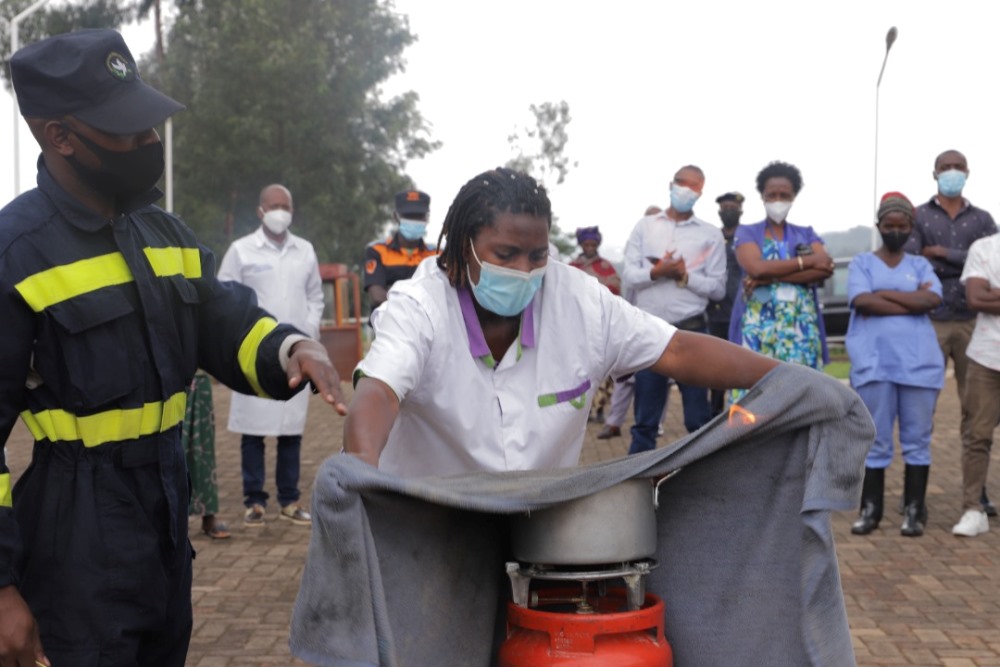The participants in the one day-training in hospitals include doctors, nurses, technicians, heads of departments, cleaners and security guards.