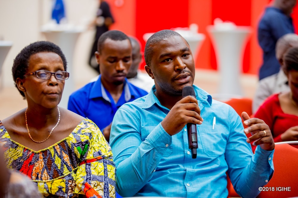 Attendees at KCB Bank Rwanda’s ’Expert talks’