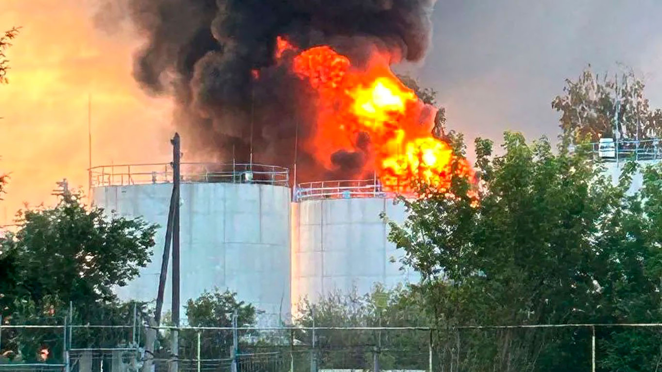This photo used for illustration shows an oil depot in the Tambov region.