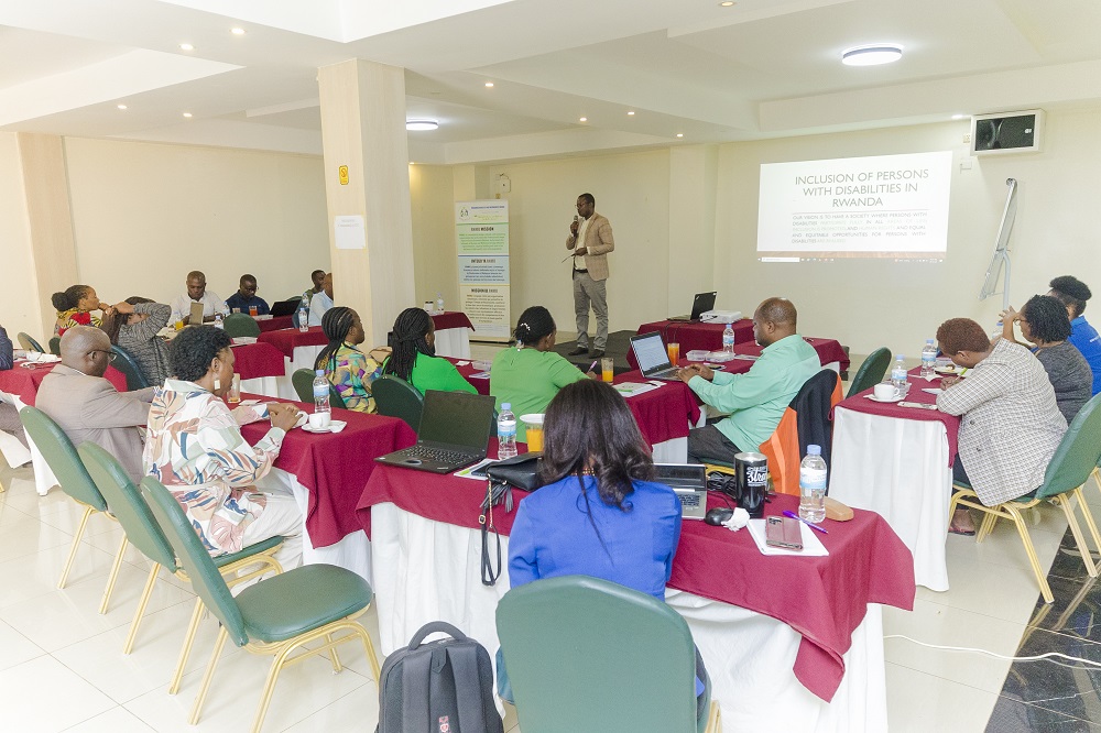 The training commenced with RNMU leadership.