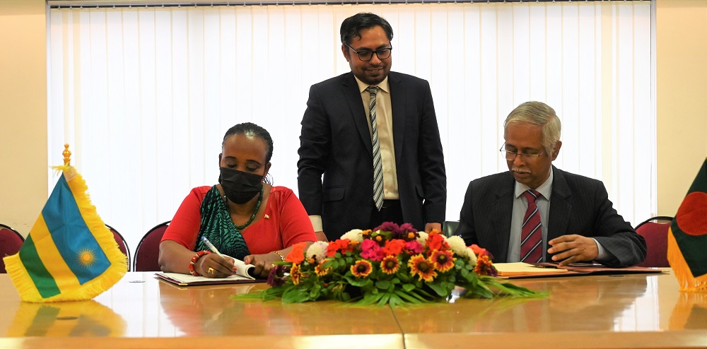 Rwanda and Bangladesh have signed Bilateral Air Service Agreement. 