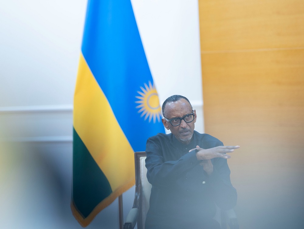 President Paul Kagame has voiced his desire for Rwanda and South Africa to rekindle their friendly ties.