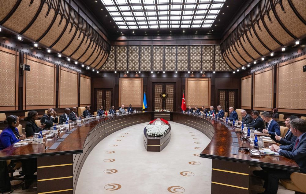 President Kagame and his counterpart of Turkey witnessed the signing of four agreements in various fields.